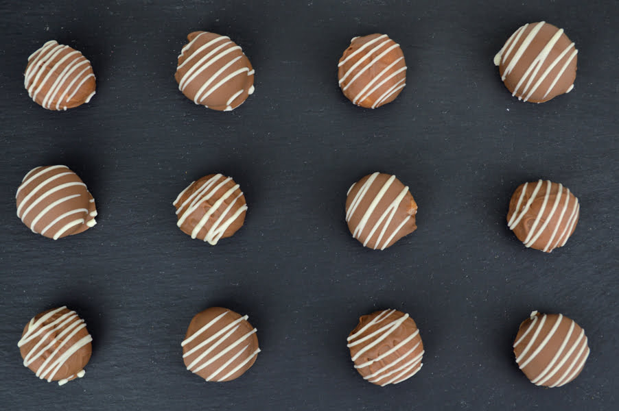 Rhubarb & Strawberry Chocolate Truffles